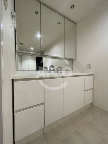 洗面設備　キングスクエアランドレックスC棟　洗面台