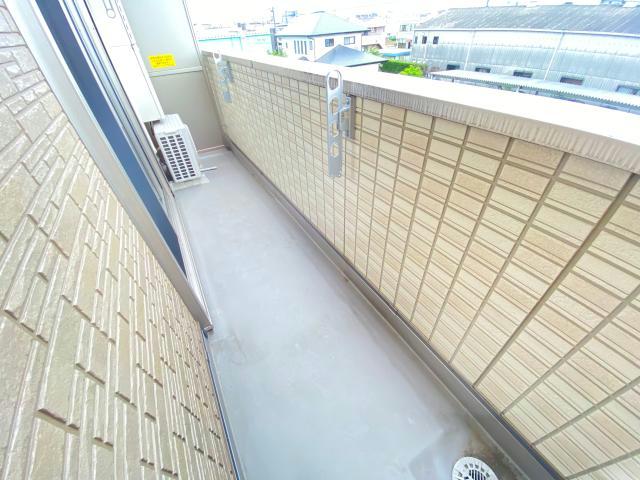 バルコニー　同型　現況優先