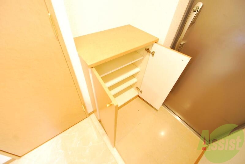 収納　もちろん収納スペースも確保。お部屋がスッキリ片付きますね。