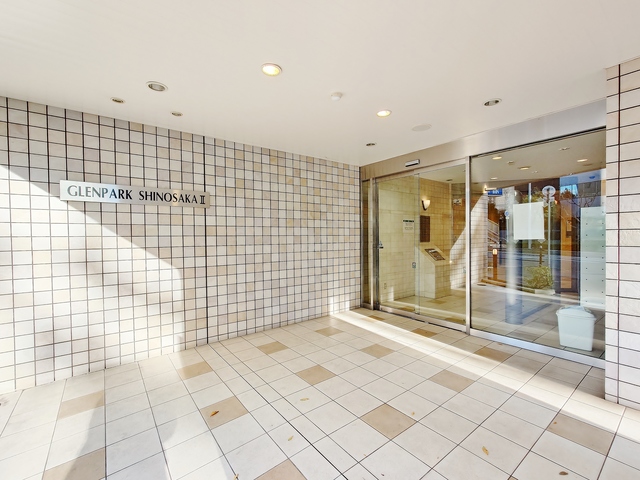 エントランス　エントランス・防犯カメラ・オートロック・自動ドア