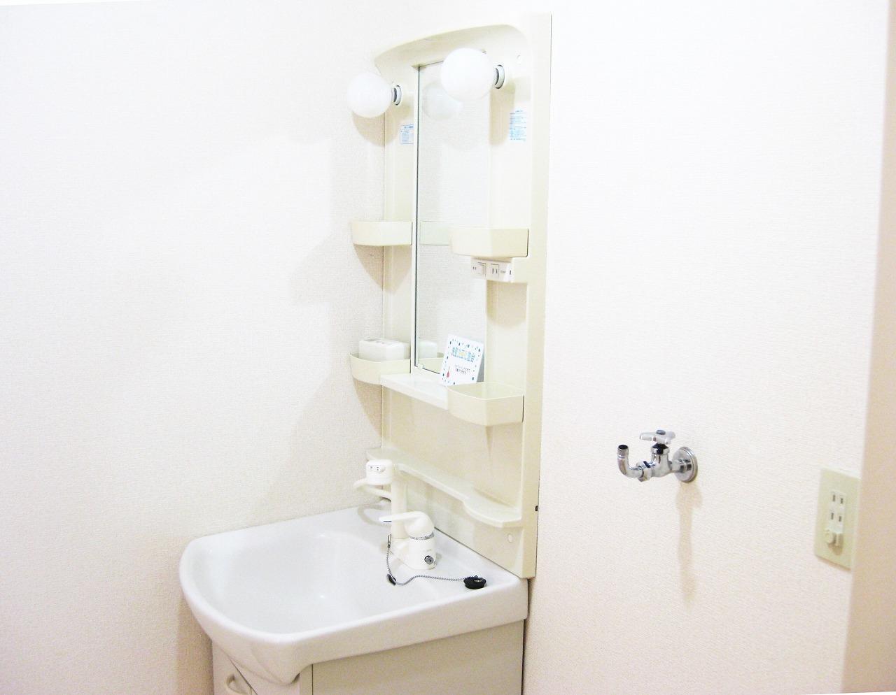 洗面設備　洗面化粧台