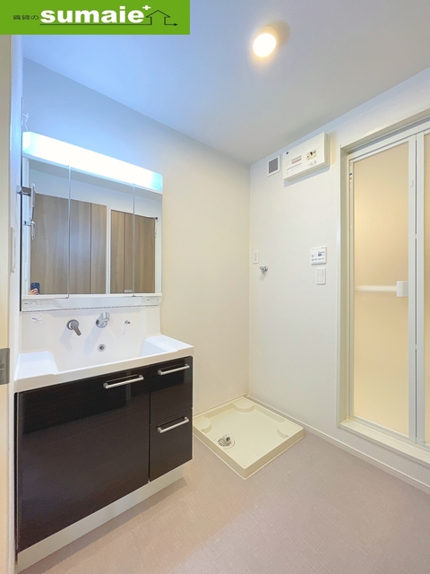 洗面設備　同仕様写真