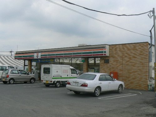 コンビニ　セブンイレブン 加須川口2丁目店（コンビニ）まで547m