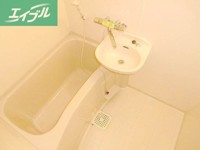 バス・シャワールーム　バス