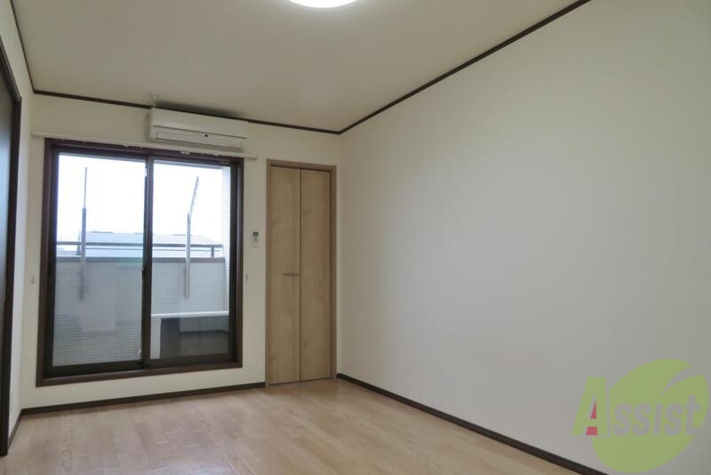 居室・リビング　南向きなので光がしっかり入ってきそうですね。明るく良い部屋ー