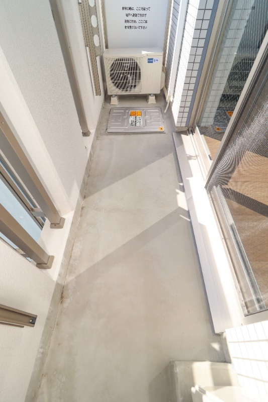 バルコニー　図面と現状に相違がある場合には現状を優先