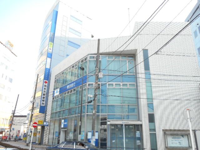 銀行　横浜銀行 辻堂支店（銀行）まで1153m