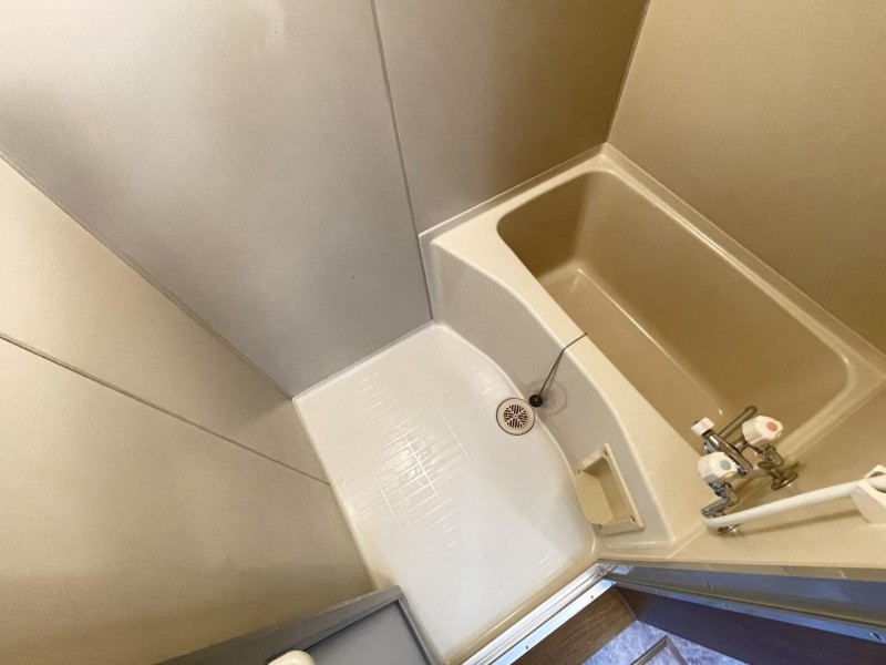 バス・シャワールーム　浴室