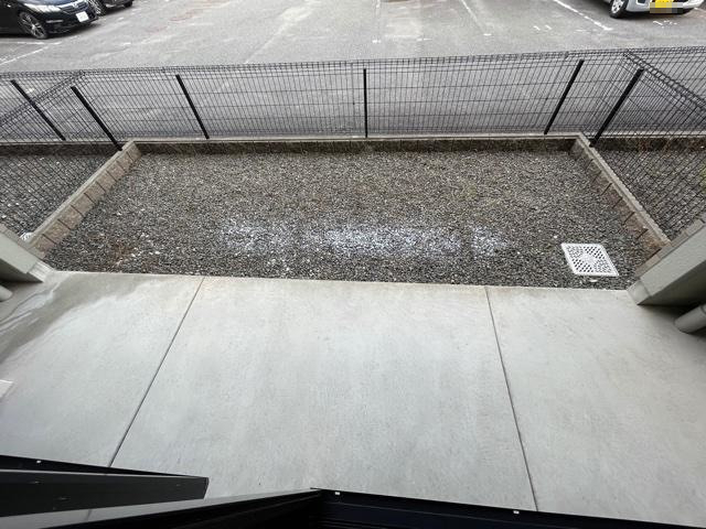 バルコニー　庭