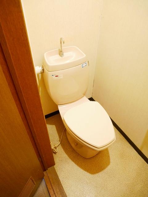 トイレ　トイレ