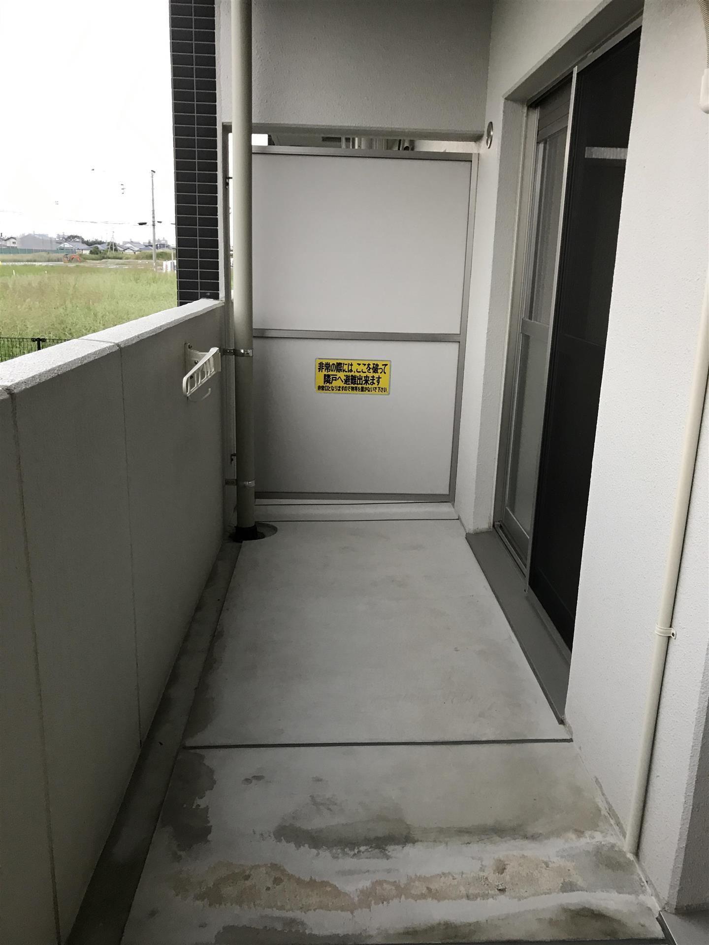 バルコニー　バルコニー