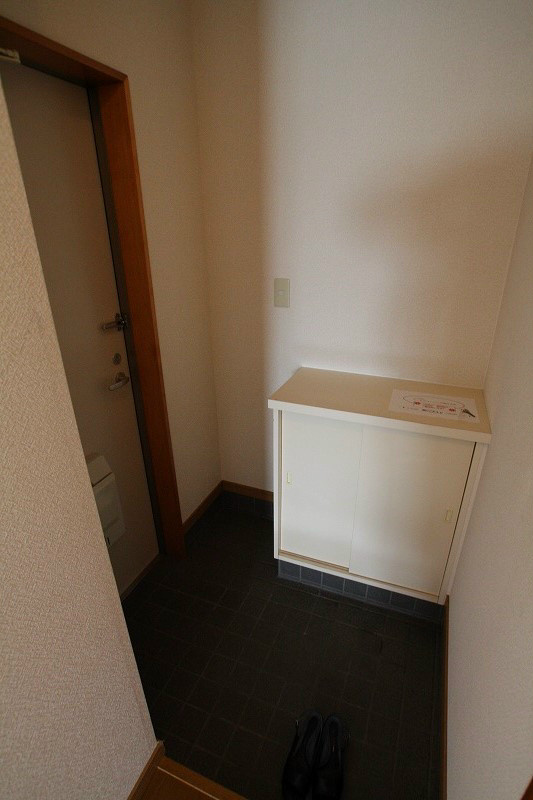 玄関　※現状優先