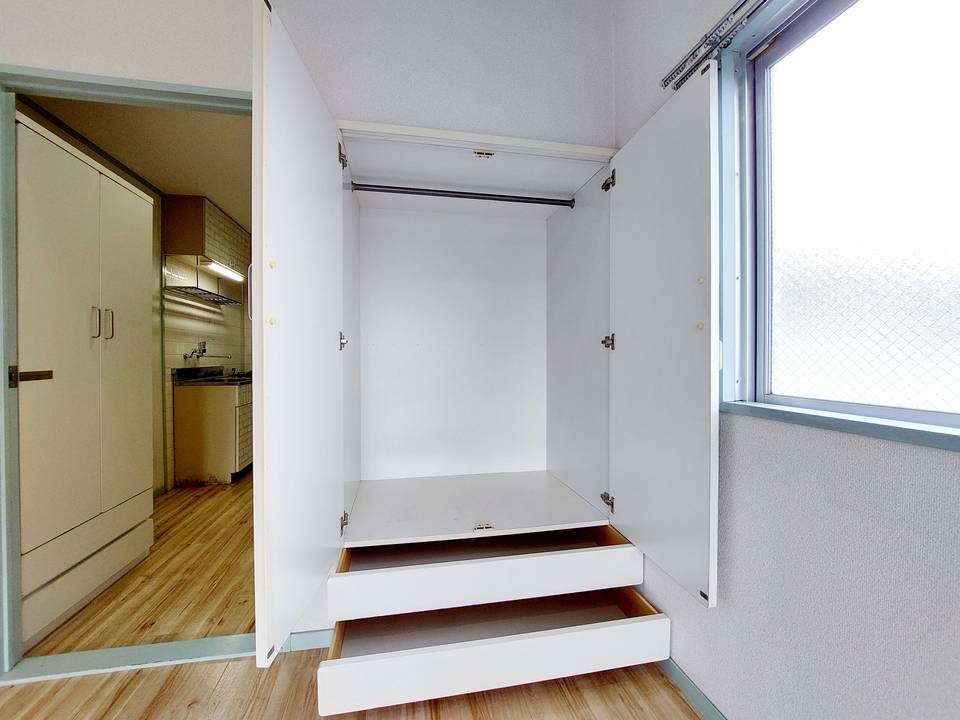 収納　クローゼット