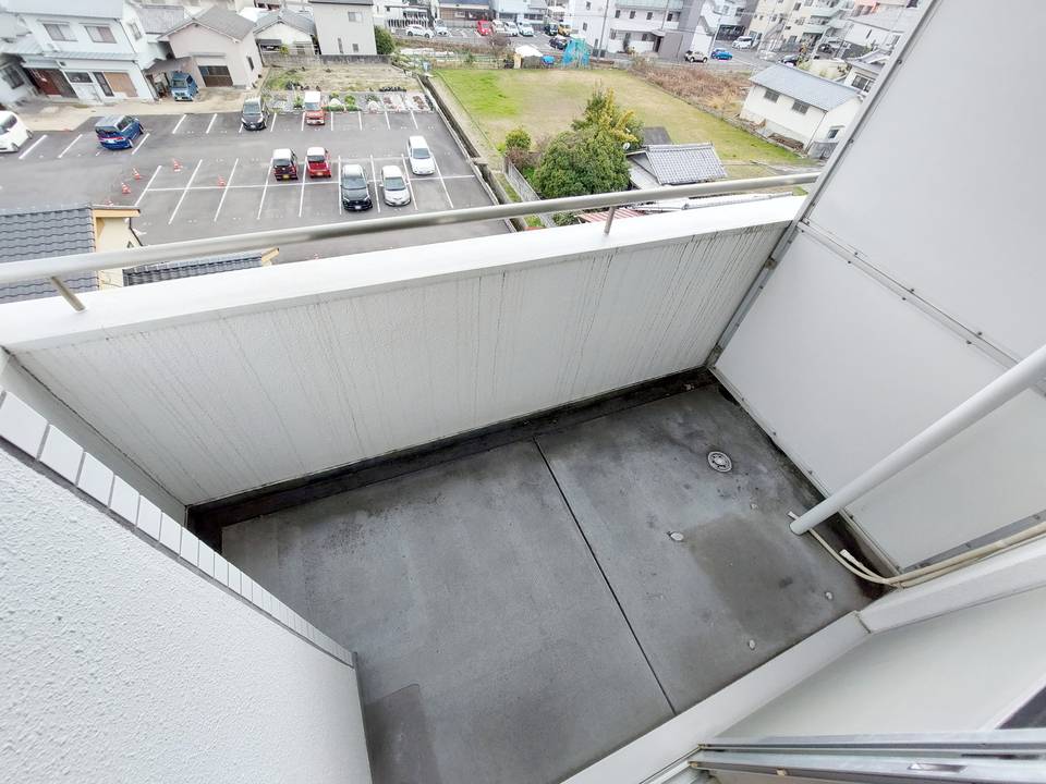 バルコニー　バルコニー