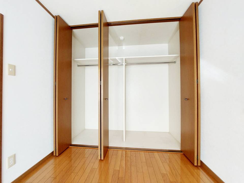 収納　クローゼット