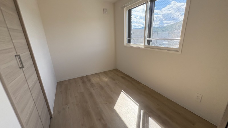 その他部屋・スペース　明るい洋室