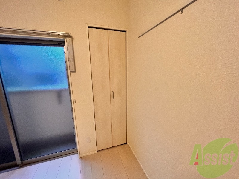 収納　クローゼットもございます。荷物等はこちらにどうぞ。