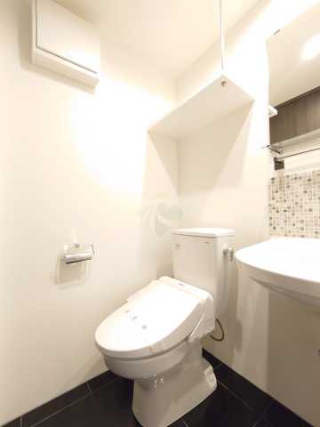 トイレ　※別部屋の参考写真です。