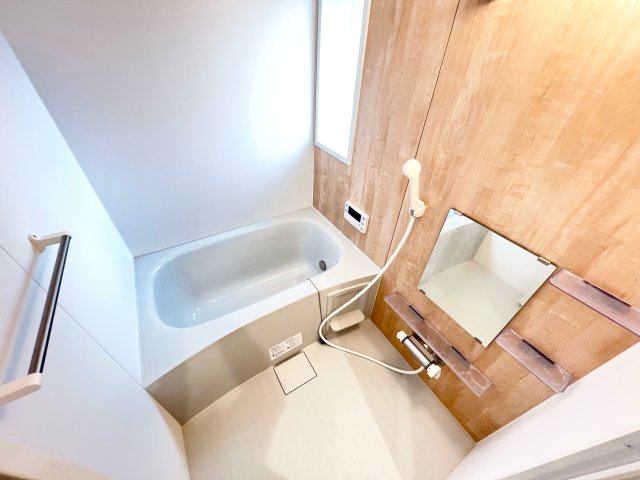 バス・シャワールーム　日々の疲れを癒すお風呂付です