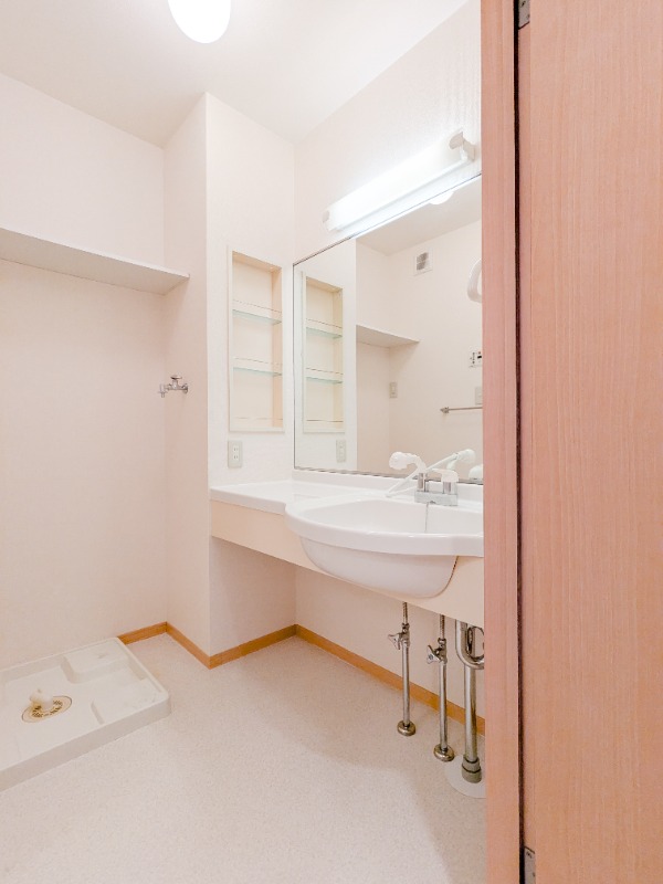 洗面設備　図面と現状に相違がある場合には現状を優先