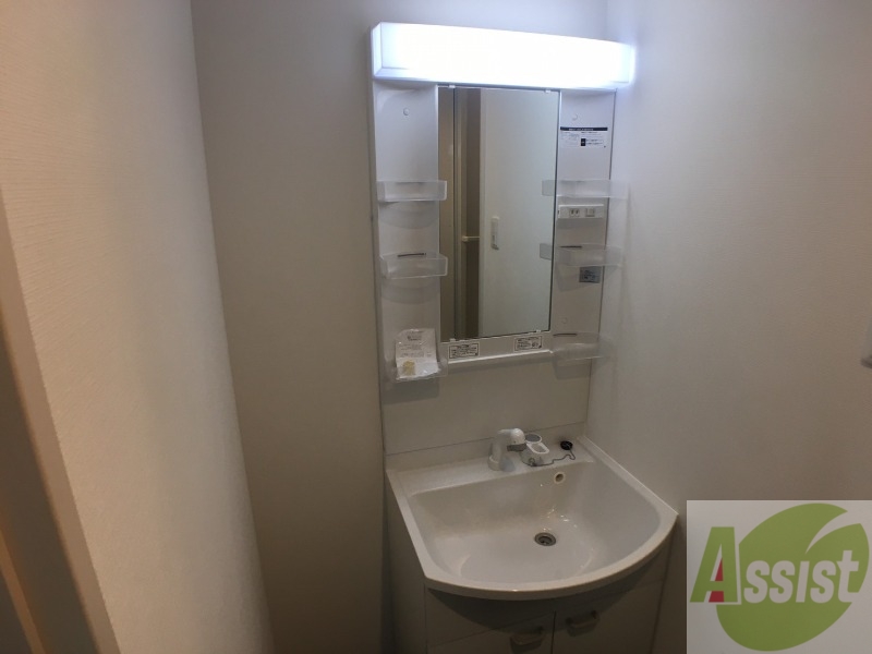 洗面設備　シャンプードレッサーで身支度もラクラクです！