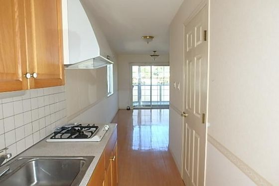 キッチン　※他号室の写真です。