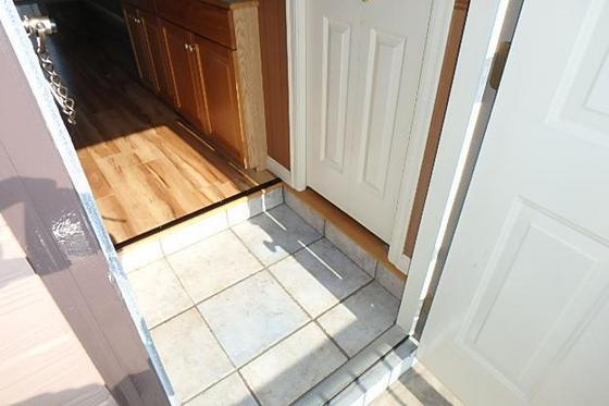 玄関　他号室のお写真です