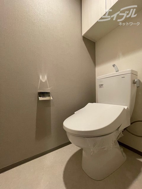 トイレ　洗浄付きトイレです。