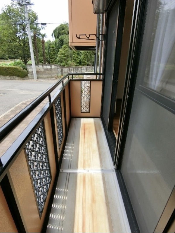 バルコニー　図面と現状に相違がある場合には現状を優先