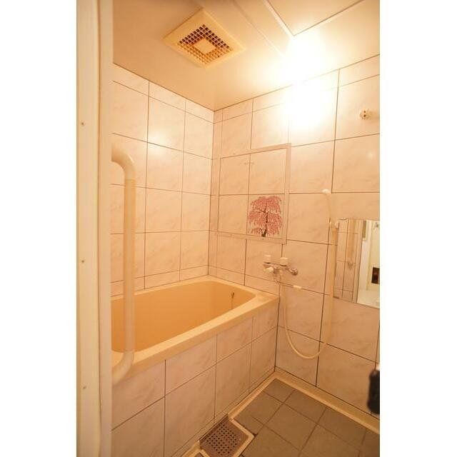 バス・シャワールーム　別室参考写真