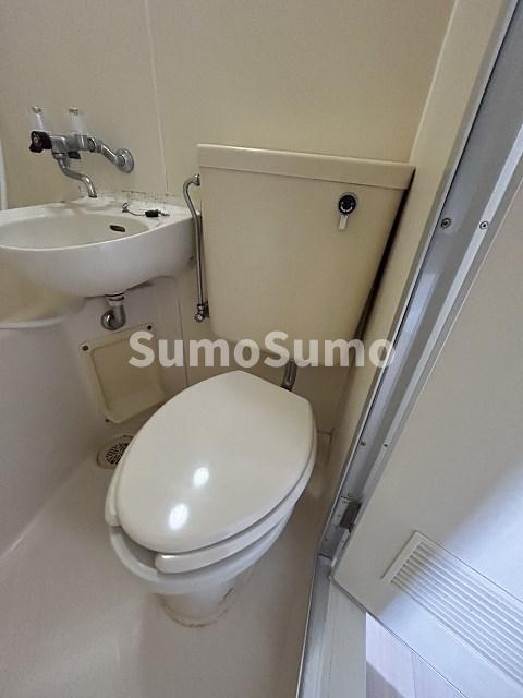 トイレ　トイレもきれいです