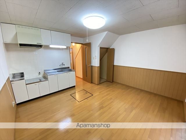 コンフォートタウン A棟のキッチン写真
