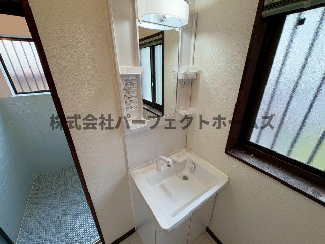 洗面設備　朝の身支度には欠かせない独立洗面化粧台