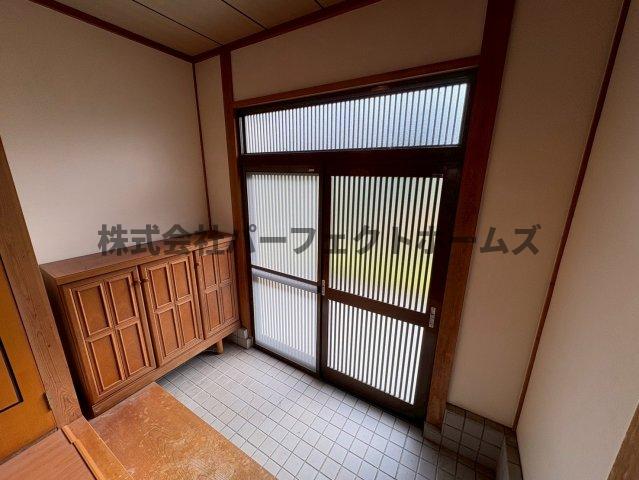 玄関　明るい玄関です