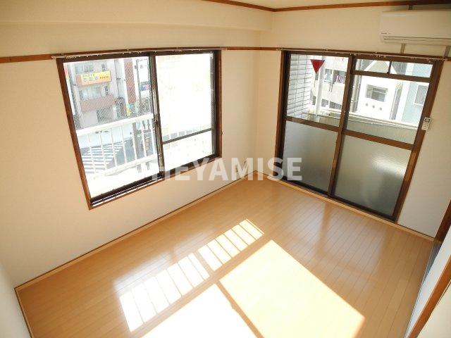 居室・リビング　※類似間取りのお部屋の画像です※