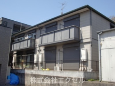 建物外観　新婚さん・ファミリーにおすすめの物件です。