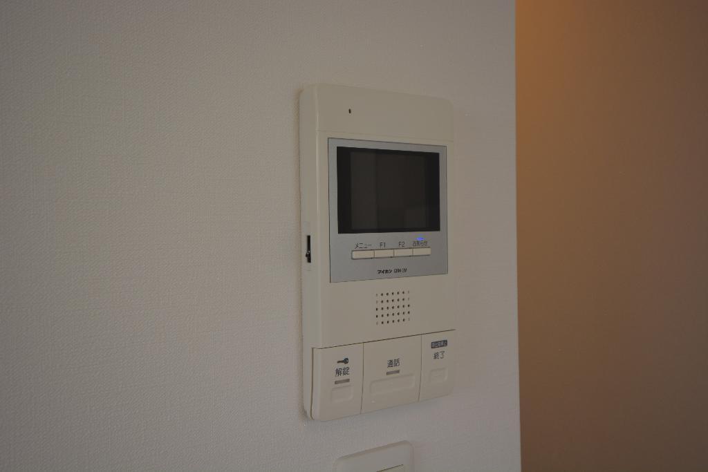 セキュリティ　カメラ付インターホン