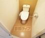 トイレ　ウォシュレットつきのトイレですね。
