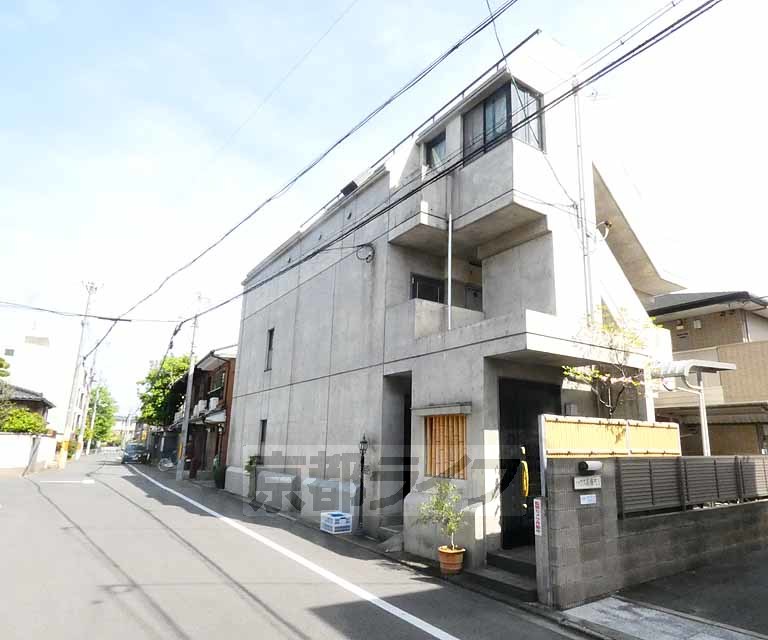 建物外観　おしゃれな外観です