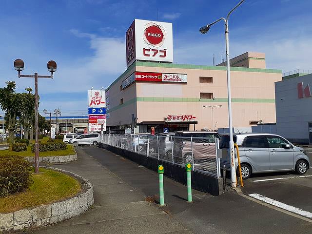 ペルソナの周辺写真