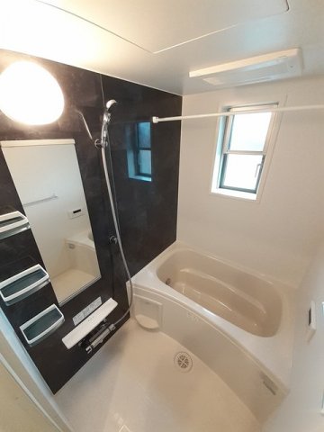 バス・シャワールーム　日々の暮らしに欠かせないお風呂です