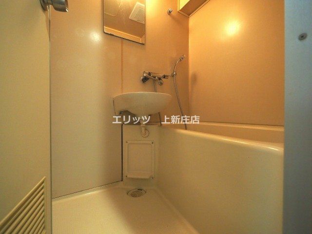 バス・シャワールーム　バス