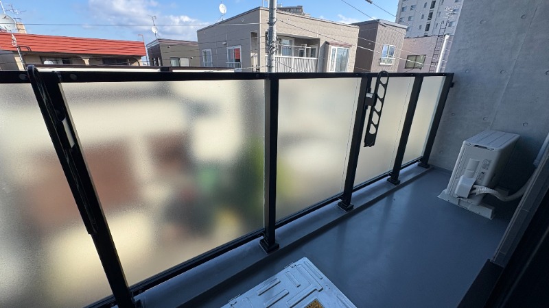 バルコニー　バルコニー