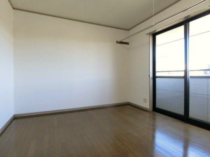 居室・リビング　図面と現状に相違がある場合には現状を優先