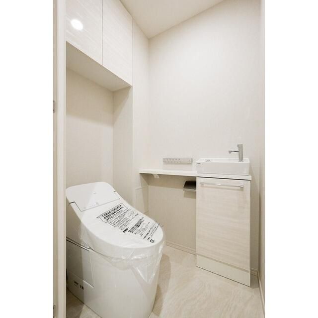 トイレ　落ち着いたトイレです