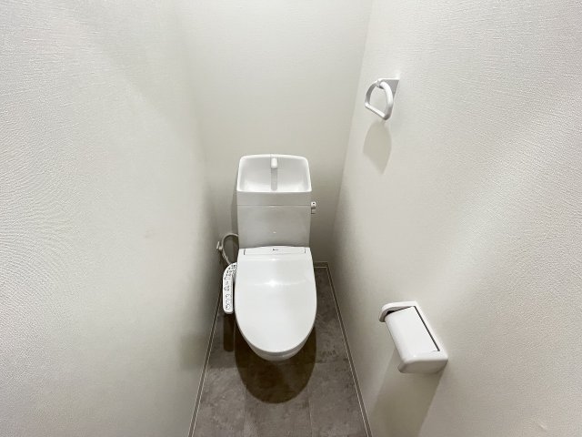 トイレ　清潔感のあるトイレです