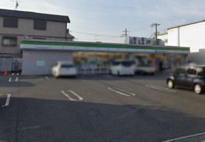 コンビニ　ファミリーマート 東大阪西堤学園町店（コンビニ）まで232m