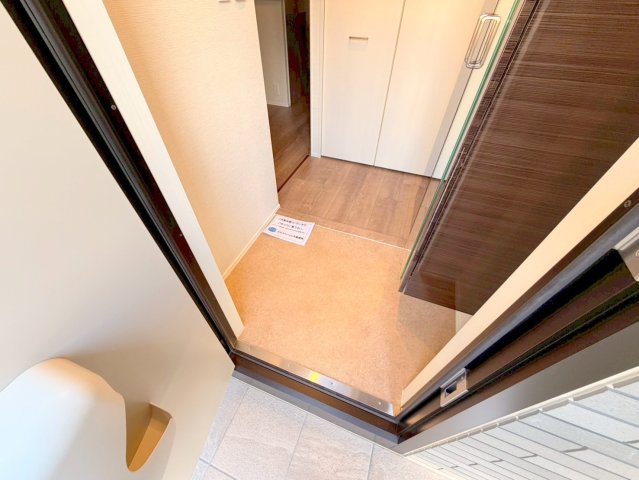 玄関　素敵な玄関は毎朝あなたを元気に送りだしてくれますよ。