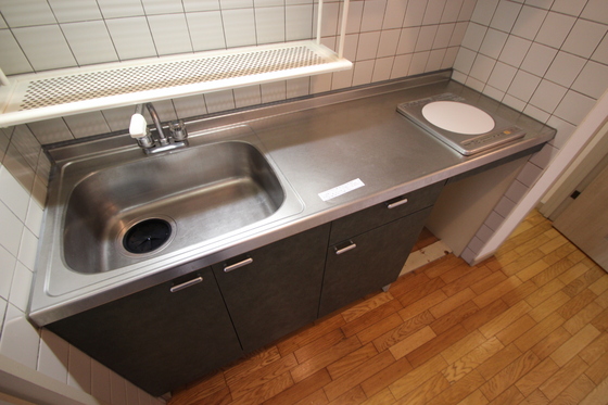 キッチン　※別号室の写真です