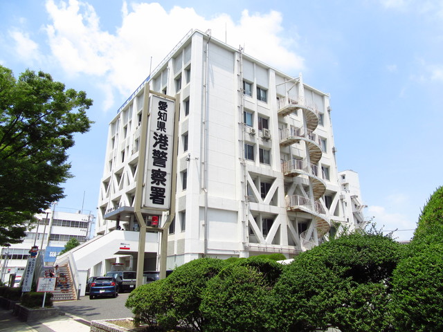 警察署・交番　港警察署（警察署・交番）まで226m